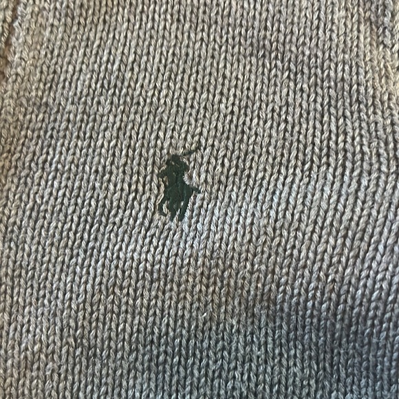 Toddler boy 124 sweater color grey - Picture 2 of 7